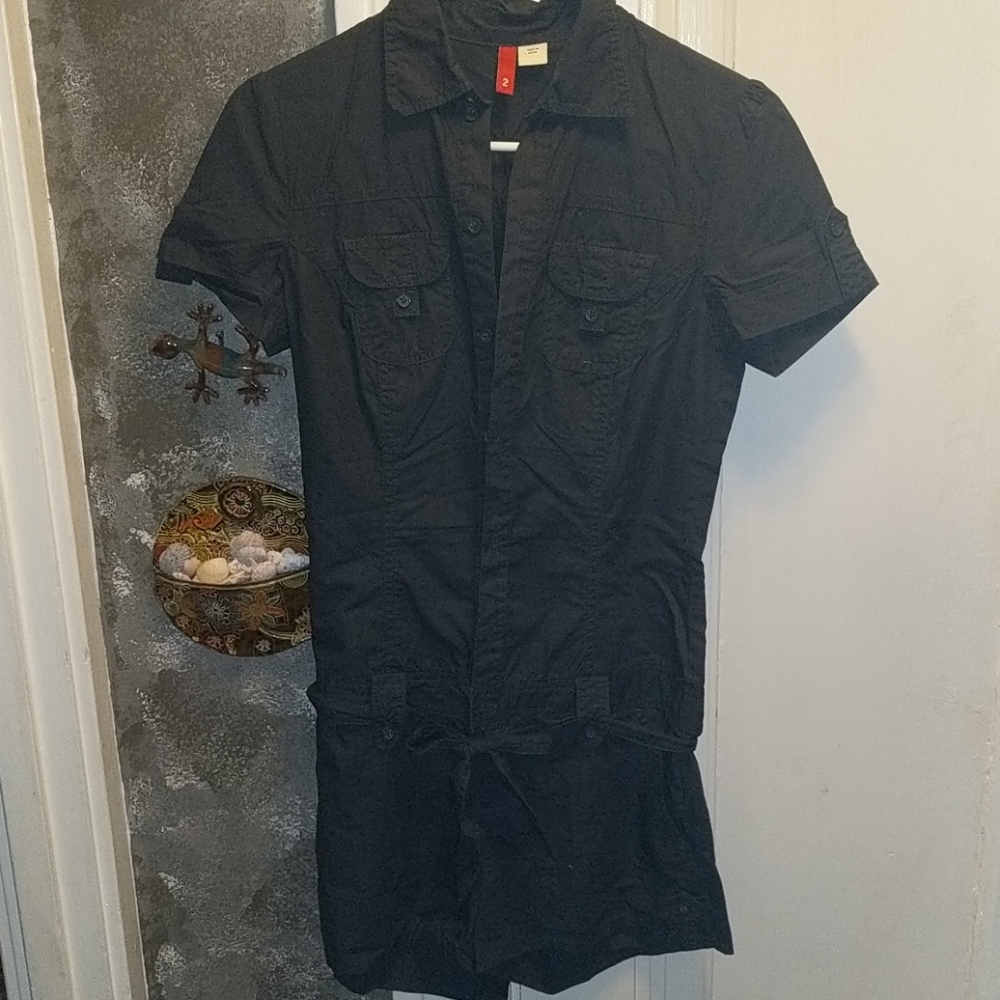 Divided size 2 romper